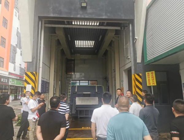 市领导实地考察智能除臭一体化系统
