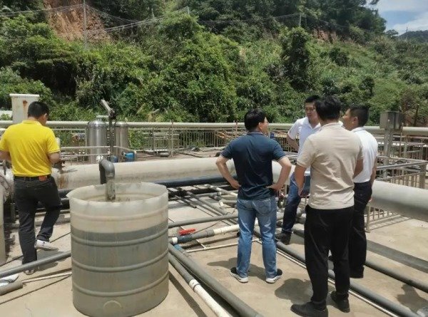 公司技术团队赴河源生活垃圾填埋厂参观交流 公司技术团队赴河源生活垃圾填埋厂参观交流